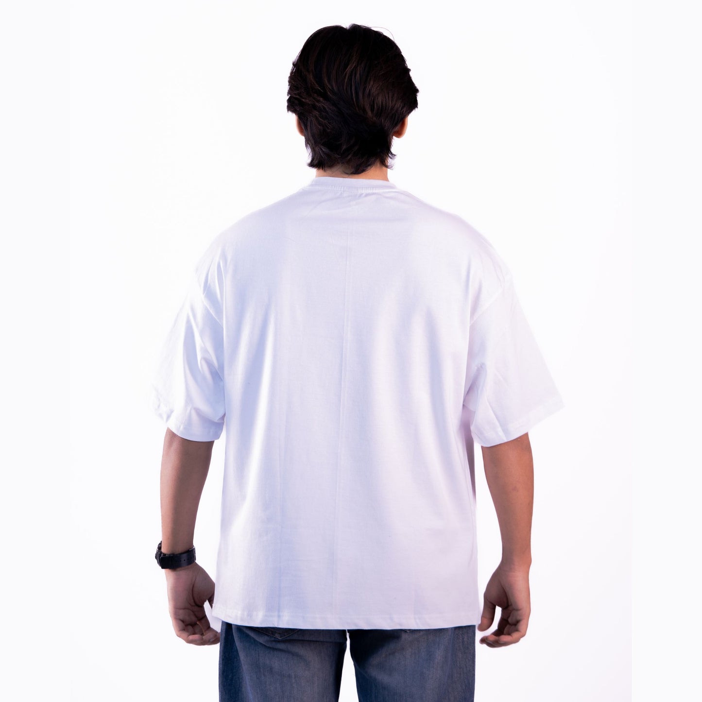 Ivory casual oversized t-shirt back view – neutral and versatile, ideal for any outfit.