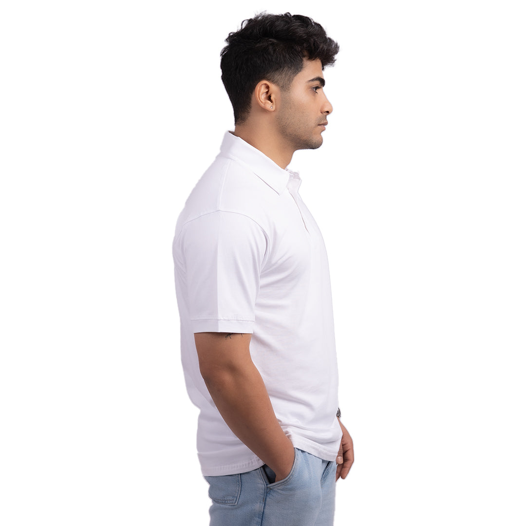 Men’s white Bravosh polo t-shirt side view – short-sleeve cotton polo highlighting a neat fit and refined stitching.