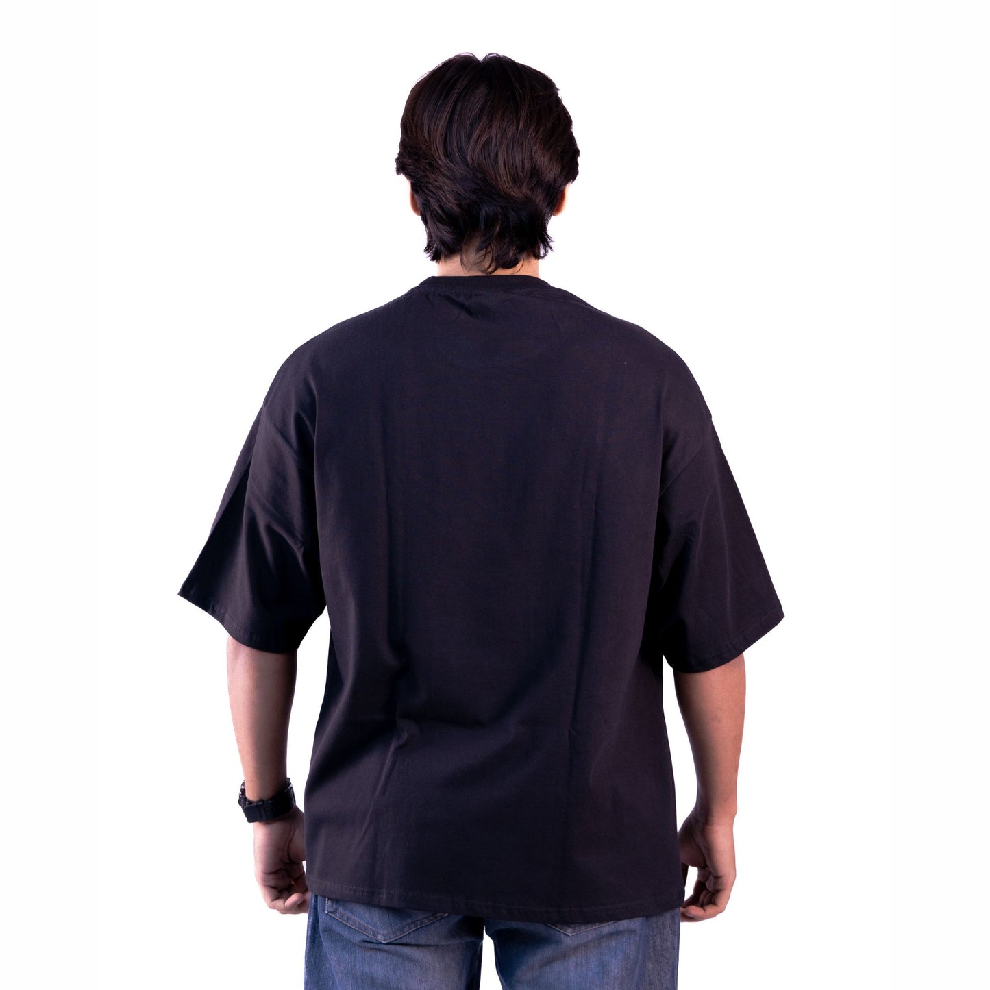 Midnight black oversized t-shirt back view – bold and versatile for everyday wear.