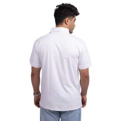 Bravosh white men’s polo t-shirt detail – premium cotton fabric with durable seams, offering both style and lasting comfort.